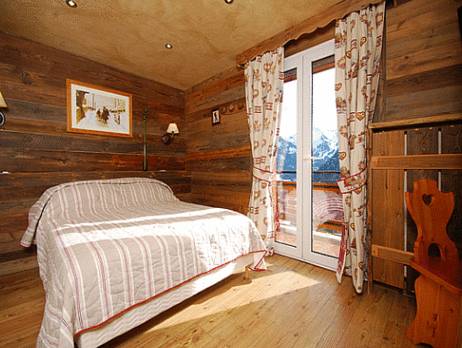 Imagen de la habitación del Hotel Arc En Ciel, Le Petit Ch&acirc;tel. Foto 11