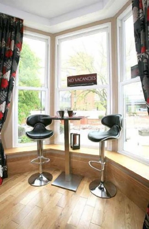 Imagen del bar/restaurante del Hotel Arc Harrogate. Foto 3