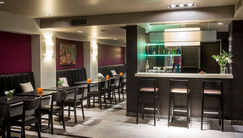 Imagen del bar/restaurante del Hotel Arc Recoleta Boutique and Spa. Foto 2