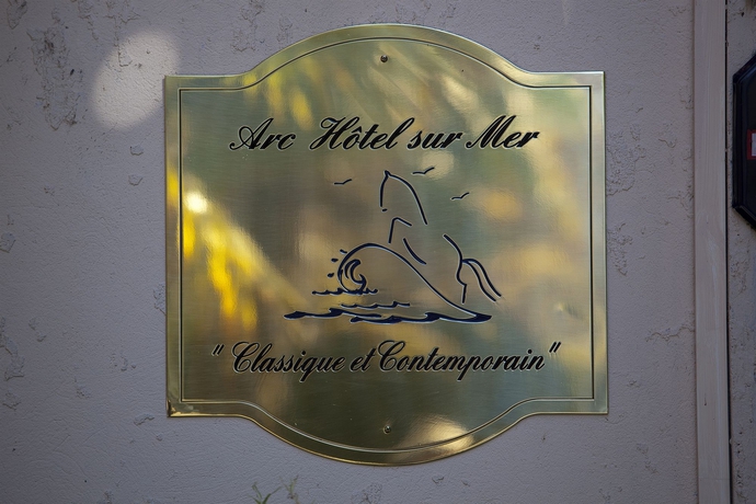 Imagen de los interiores del Hotel Arc Sur Mer. Foto 13