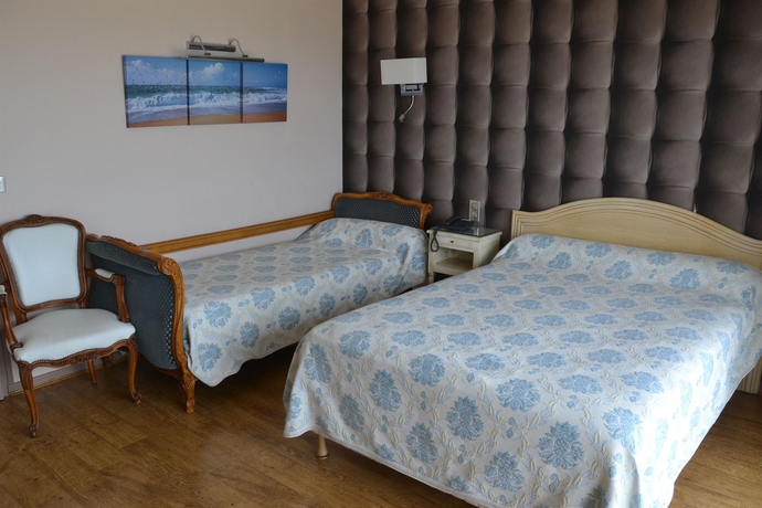 Imagen de la habitación del Hotel Arc Sur Mer. Foto 4