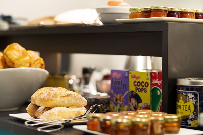 Imagen del bar/restaurante del Hotel Arc de Triomphe Etoile. Foto 2