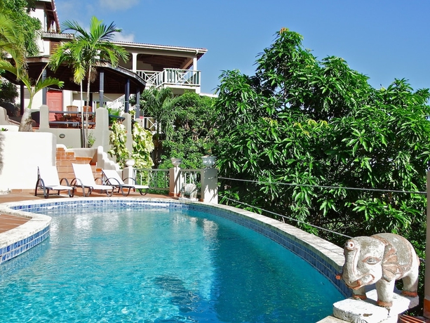 Imagen de la piscina del Hotel Arca Villa and Bandb. Foto 18