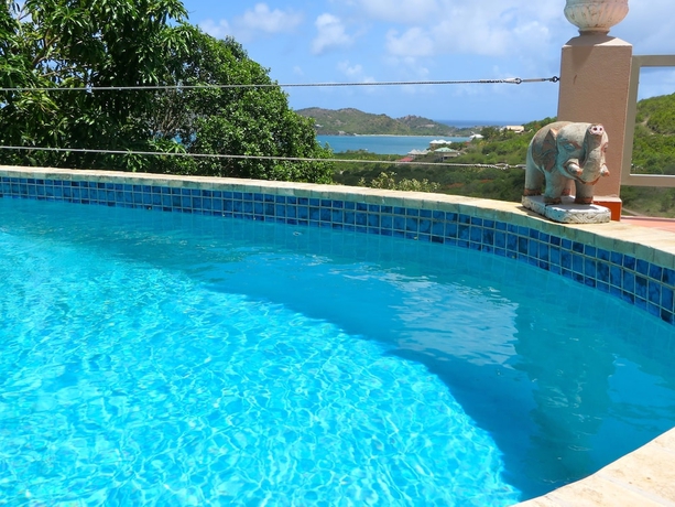 Imagen de la piscina del Hotel Arca Villa and Bandb. Foto 19