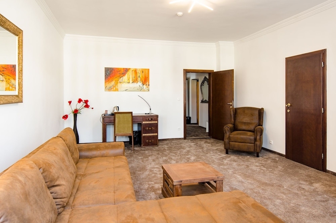 Imagen de la habitación del Hotel Arcade, Banska Bystrica. Foto 7