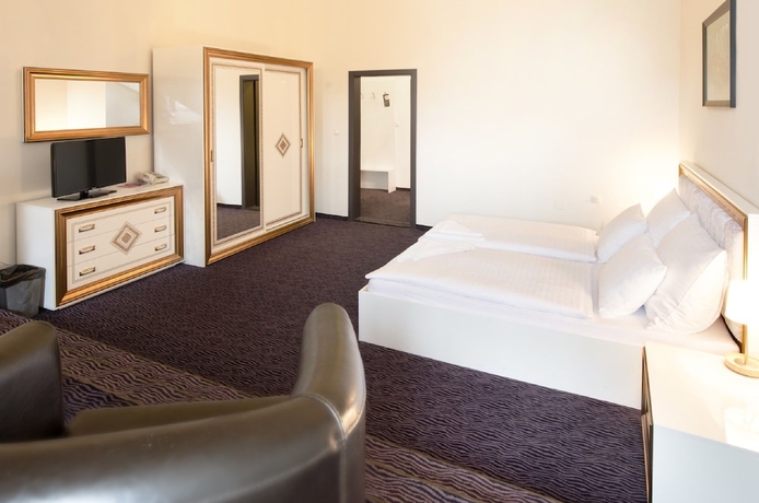 Imagen de la habitación del Hotel Arcade, Banska Bystrica. Foto 10