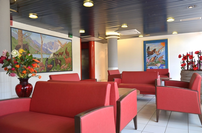 Imagen de los interiores del Hotel Arcades. Foto 10