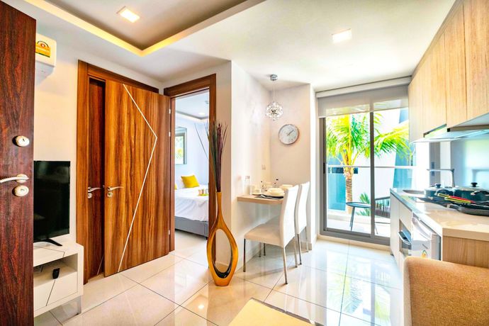 Imagen de la habitación del Hotel Arcadia Beach Resort Pattaya. Foto 2