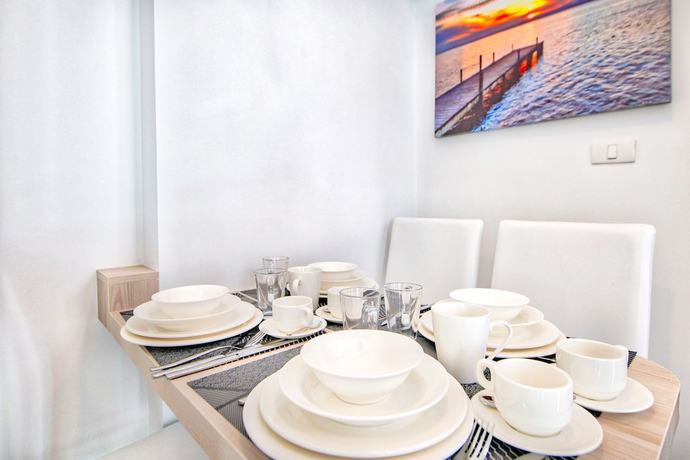 Imagen de la habitación del Hotel Arcadia Beach Resort Pattaya. Foto 8