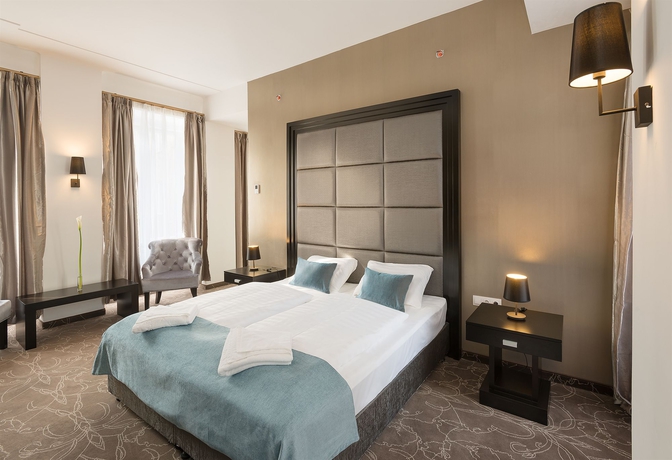 Imagen de la habitación del Hotel Arcadia Budapest. Foto 3