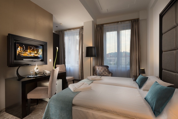 Imagen de la habitación del Hotel Arcadia Budapest. Foto 5