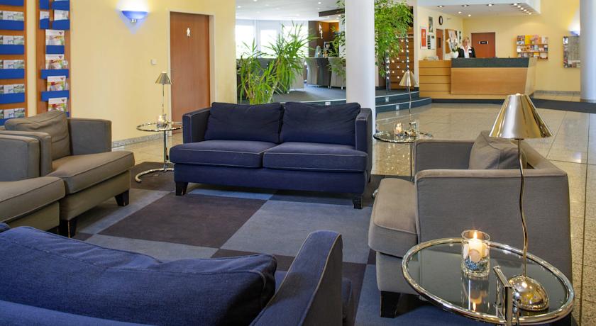 Imagen de los interiores del Hotel Arcadia Hotel Amberg. Foto 11