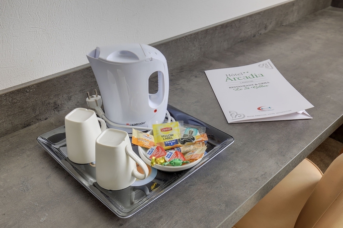 Imagen de la habitación del Hotel Arcadia, LANNION. Foto 15