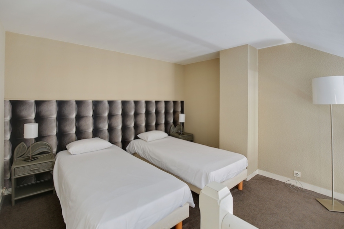 Imagen de la habitación del Hotel Arcadia, LANNION. Foto 17