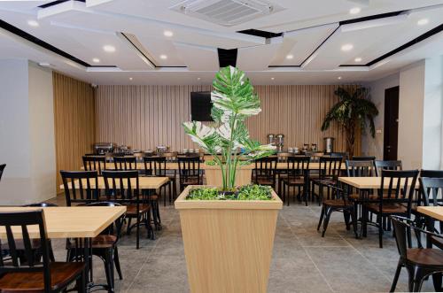 Imagen general del Hotel Arcadia Manado. Foto 2