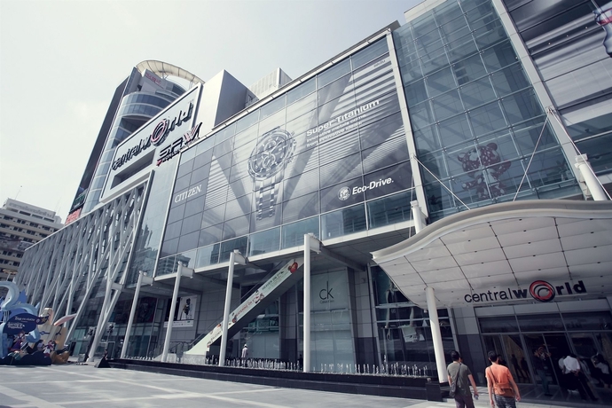 Imagen de los exteriores del Hotel Arcadia Suites Bangkok. Foto 13