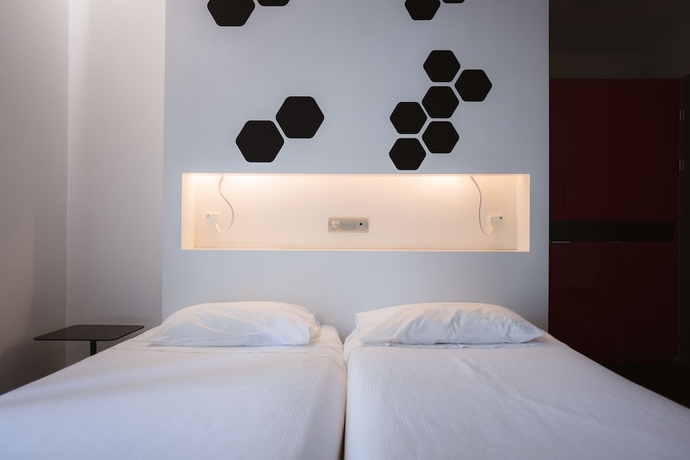 Imagen de la habitación del Hotel Arcadia, Tripoli. Foto 10