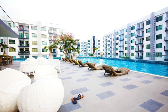 Imagen de la habitación del Hotel Arcadia Waters Condo Resort Pattaya. Foto 10