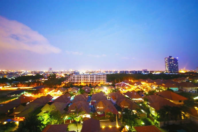Imagen de la habitación del Hotel Arcadia Waters Condo Resort Pattaya. Foto 13