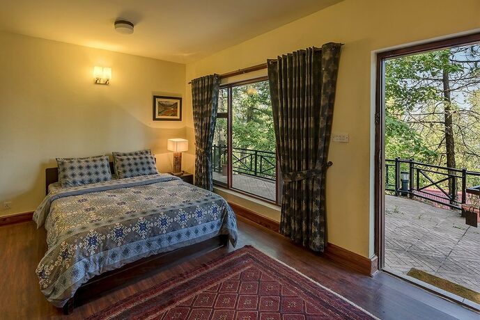 Imagen general del Hotel Arcadian Blue Pines. Foto 1