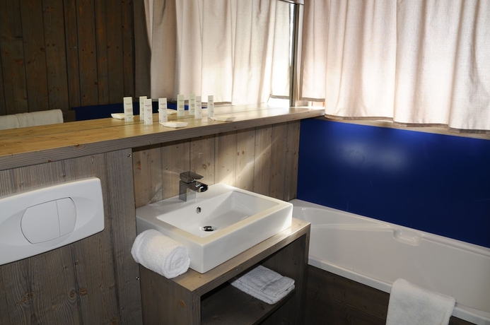 Imagen de la habitación del Hotel Arcadien and Spa. Foto 14