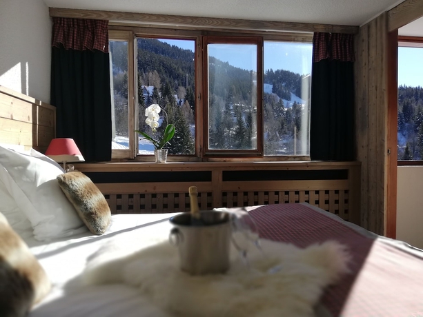 Imagen de la habitación del Hotel Arcadien and Spa. Foto 15