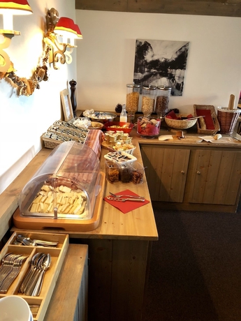 Imagen del bar/restaurante del Hotel Arcadien and Spa. Foto 8