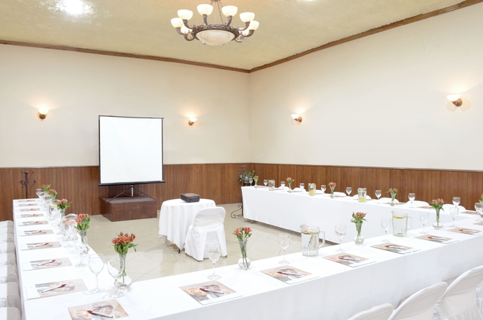 Imagen de los interiores del Hotel Arcangel. Foto 8