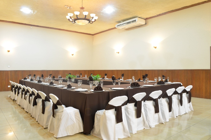 Imagen de los interiores del Hotel Arcangel. Foto 14