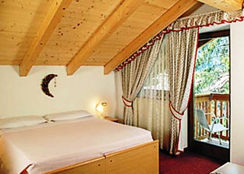 Imagen de la habitación del Hotel Arcangelo, Pellizzano. Foto 3
