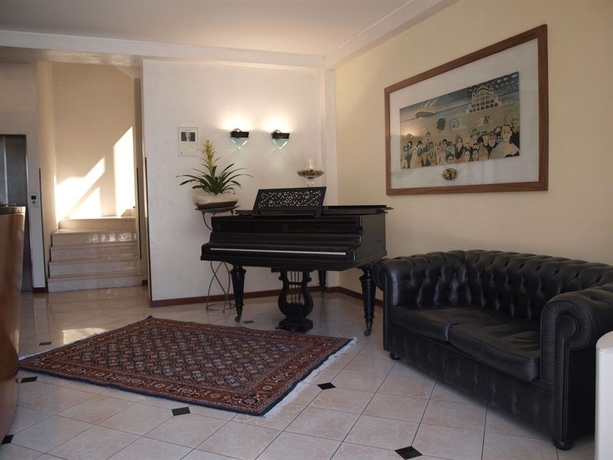 Imagen de los interiores del Hotel Arcangelo Roof. Foto 13