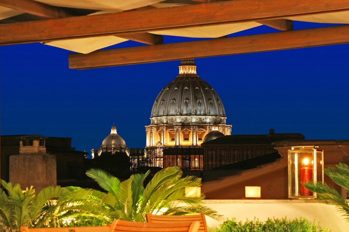 Imagen de los exteriores del Hotel Arcangelo, Via Cola del Rienzo. Foto 13