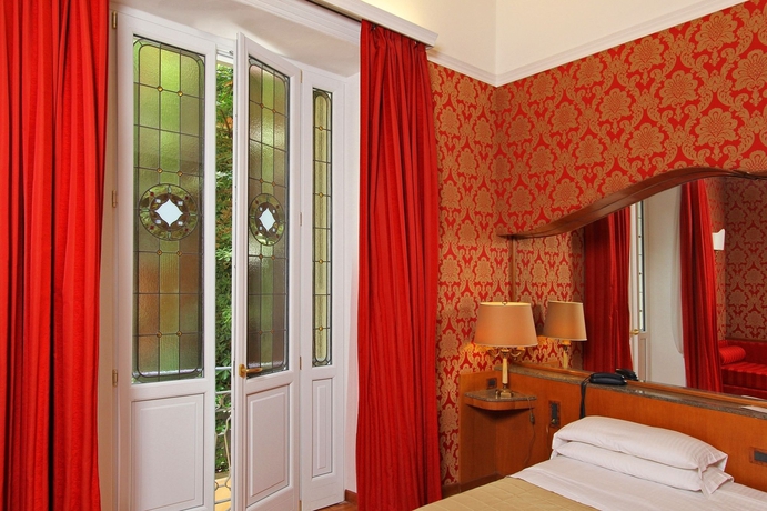 Imagen de la habitación del Hotel Arcangelo, Via Cola del Rienzo. Foto 10