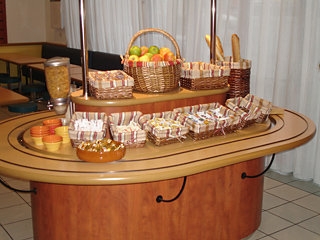 Imagen del bar/restaurante del Hotel Arcantis. Foto 2
