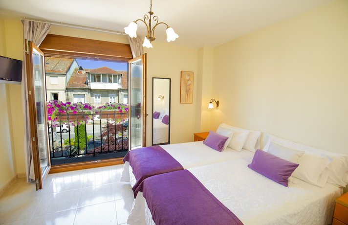 Imagen de la habitación del Hotel Arce Baiona. Foto 4