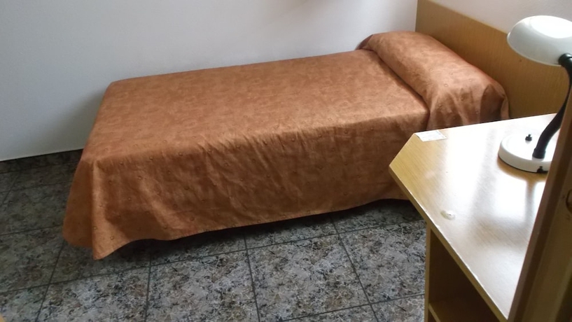 Imagen de la habitación del Hotel Arce. Foto 4