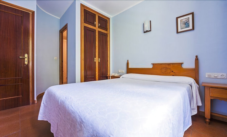 Imagen de la habitación del Hotel Arcea Mirador De Cabrales. Foto 10