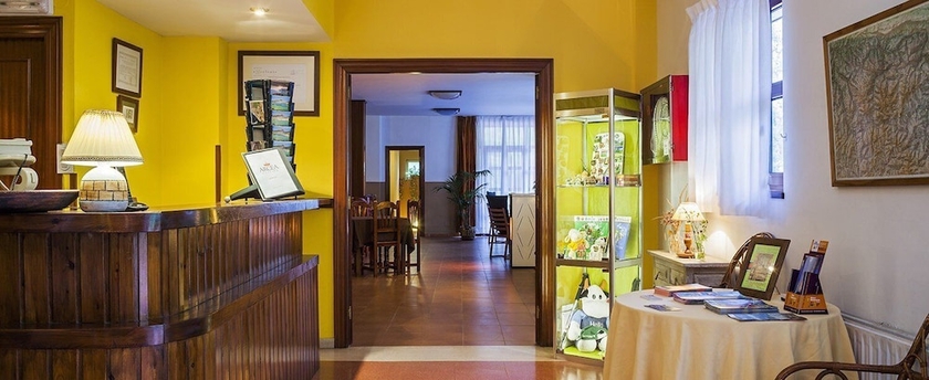 Imagen de los interiores del Hotel Arcea Mirador De Cabrales. Foto 18