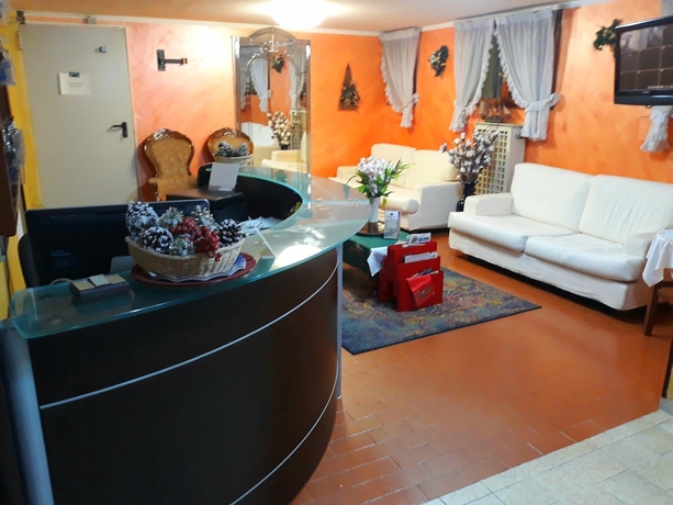 Imagen de los interiores del Hotel Arcella. Foto 18