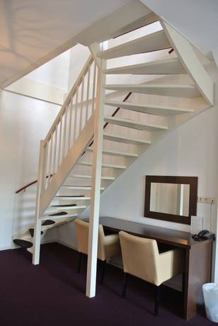 Imagen de la habitación del Hotel Arcen. Foto 16
