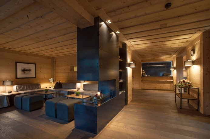 Imagen de los interiores del Hotel Arc-en-ciel Gstaad. Foto 17