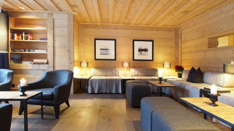 Imagen del bar/restaurante del Hotel Arc-en-ciel Gstaad. Foto 2