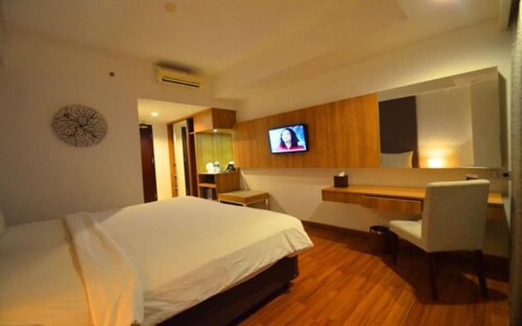 Imagen de la habitación del Hotel Arch, Bogor. Foto 6