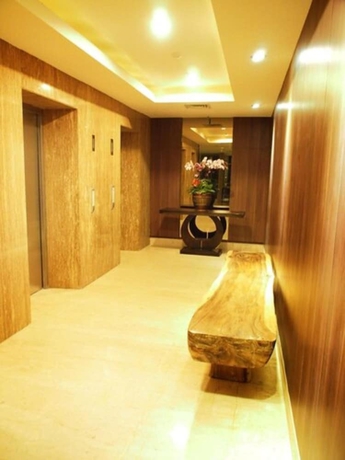 Imagen de los interiores del Hotel Arch, Bogor. Foto 17