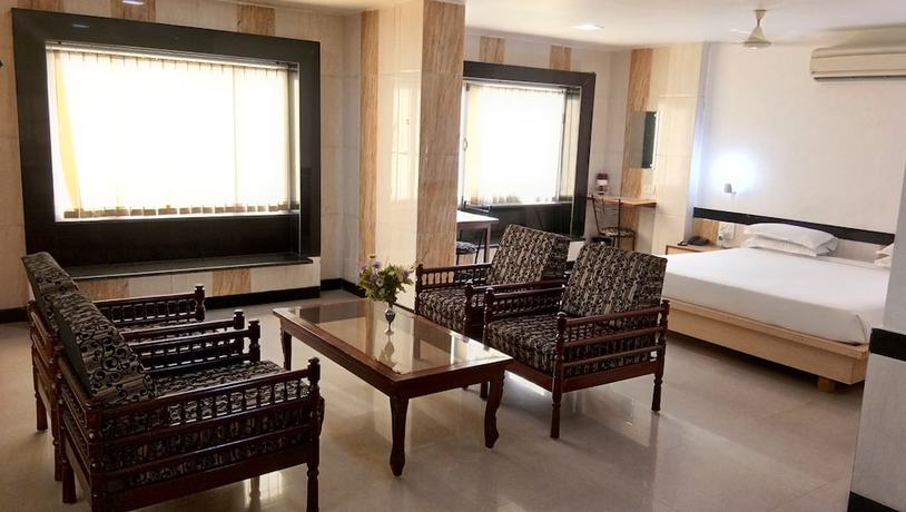 Imagen de la habitación del Hotel Arch Manor Deluxe. Foto 8