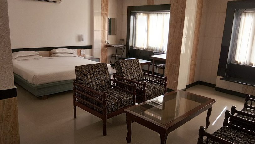Imagen de la habitación del Hotel Arch Manor Deluxe. Foto 10