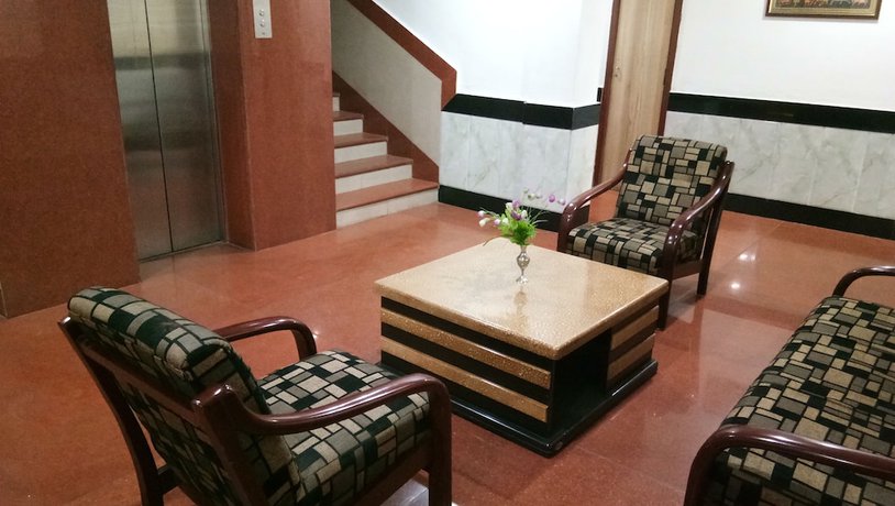 Imagen de los interiores del Hotel Arch Manor Deluxe. Foto 20