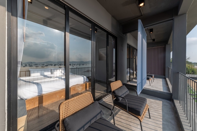 Imagen de la habitación del Hotel Arch39 Phuket Beach Front. Foto 9