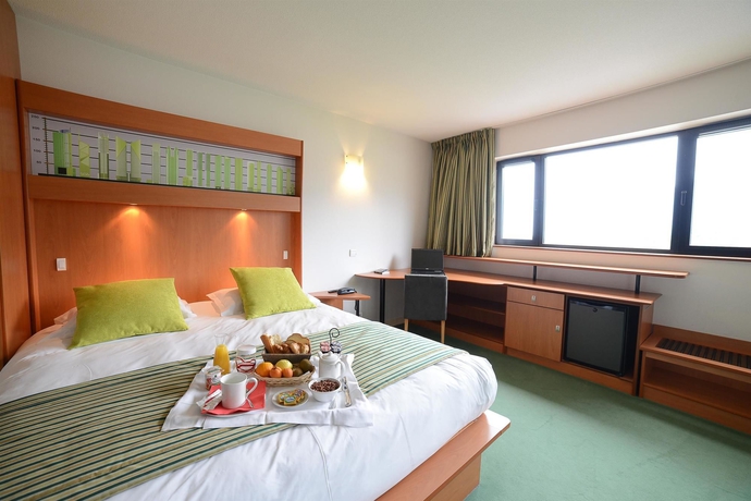 Imagen de la habitación del Hotel Archamps Porte Sud De Geneve. Foto 7