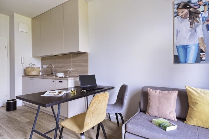 Imagen de la habitación del Hotel Arche Poloneza. Foto 4